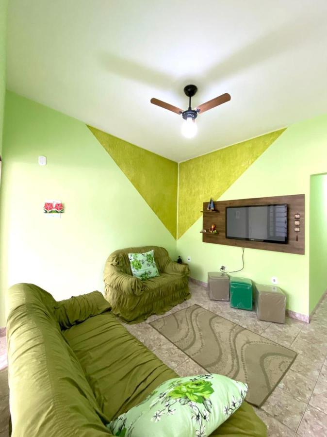 Villa Casa de Temporada Ubirajara Até 10 pessoas Aparecida  Esterno foto